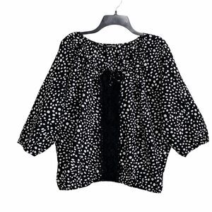 EXPRESS Blouse Top Women's Sz Large Black & White Polka Dots 3/4 Dolman Sleeve